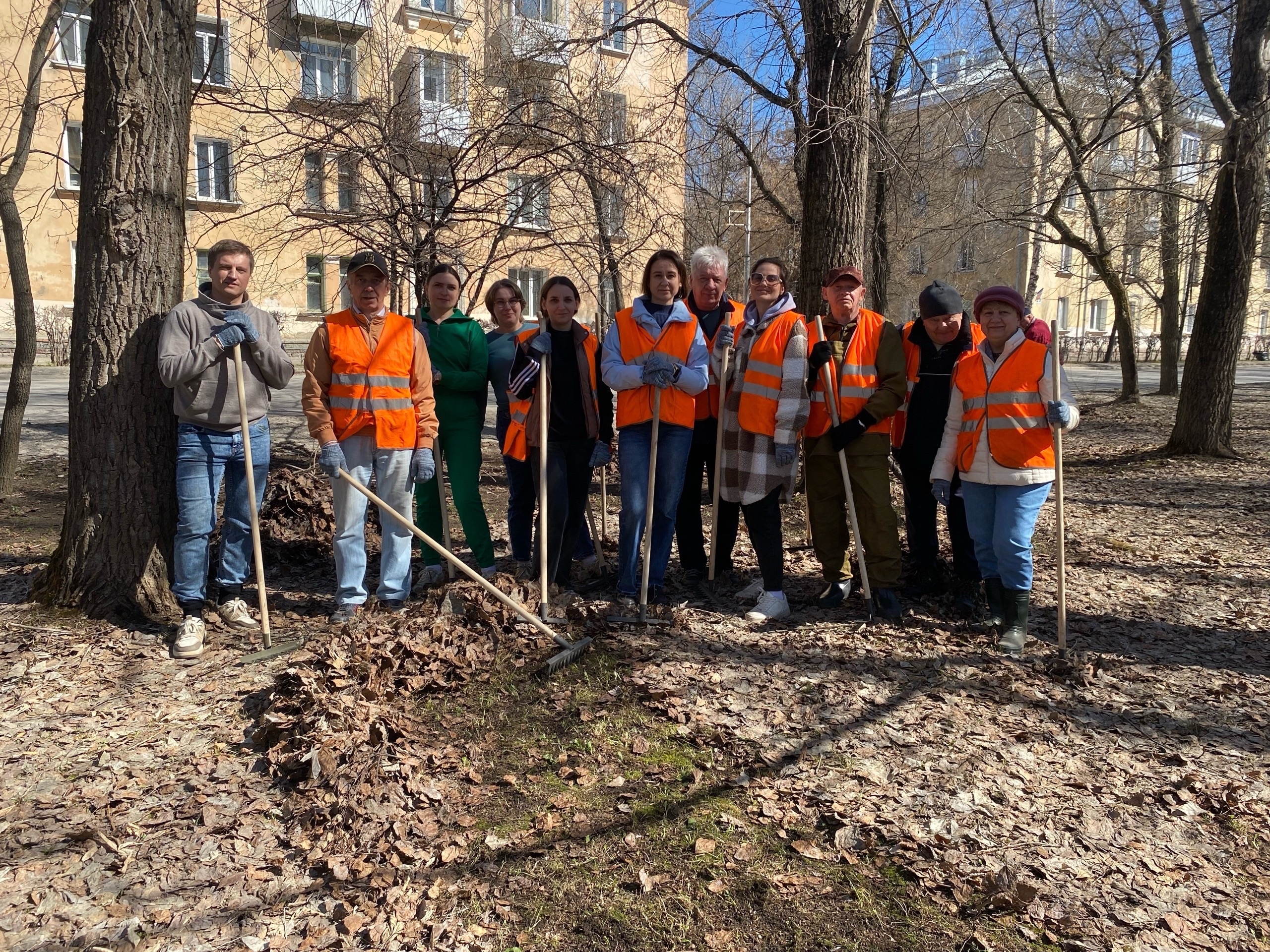 Субботник – дело общее! Продолжаем начатое
