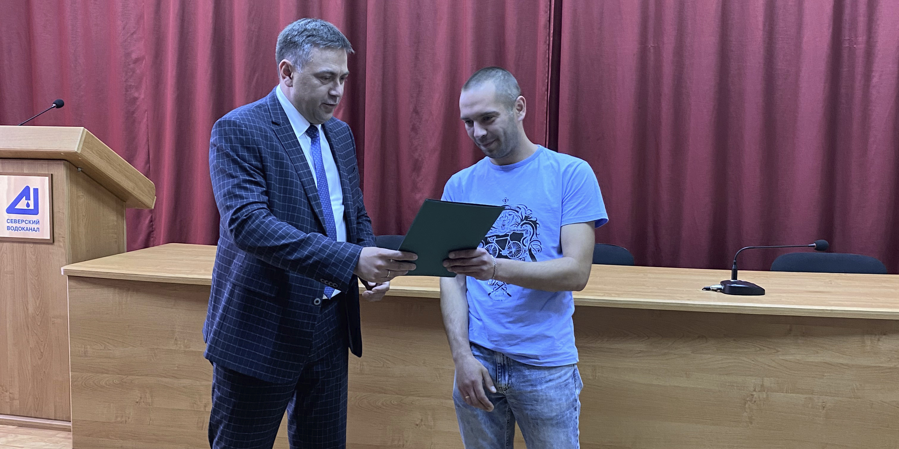 Работник АО «СВК» получил благодарность Администрации Томской области